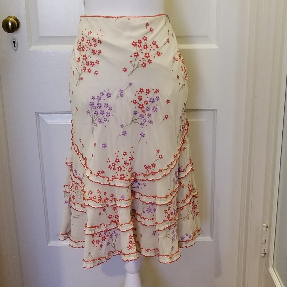 Anthropologie Lithe Embroidered Skirt Lined Ruffle